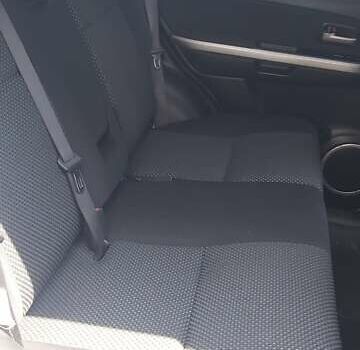 Серый Сузуки Гранд Витара, объемом двигателя 2 л и пробегом 185 тыс. км за 8800 $, фото 13 на Automoto.ua