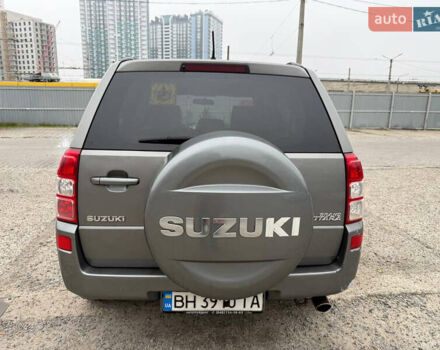 Серый Сузуки Гранд Витара, объемом двигателя 2 л и пробегом 241 тыс. км за 6200 $, фото 5 на Automoto.ua