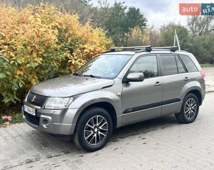 Сірий Сузукі Гранд Вітара, об'ємом двигуна 2 л та пробігом 279 тис. км за 8500 $, фото 16 на Automoto.ua