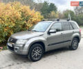 Сірий Сузукі Гранд Вітара, об'ємом двигуна 2 л та пробігом 279 тис. км за 8500 $, фото 16 на Automoto.ua