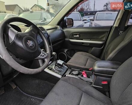 Серый Сузуки Гранд Витара, объемом двигателя 2 л и пробегом 245 тыс. км за 6500 $, фото 27 на Automoto.ua