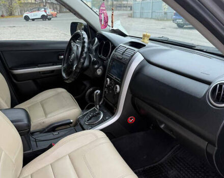 Серый Сузуки Гранд Витара, объемом двигателя 2 л и пробегом 241 тыс. км за 6200 $, фото 18 на Automoto.ua