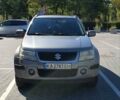 Сірий Сузукі Гранд Вітара, об'ємом двигуна 2 л та пробігом 414 тис. км за 8000 $, фото 1 на Automoto.ua