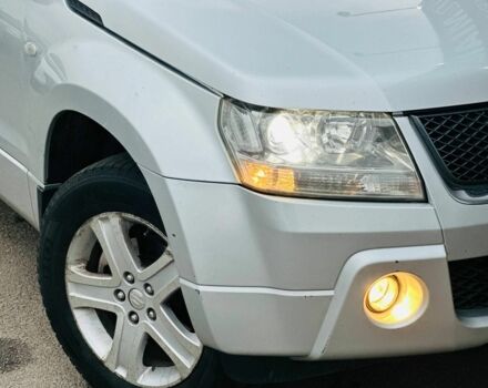 Сірий Сузукі Гранд Вітара, об'ємом двигуна 2 л та пробігом 250 тис. км за 5700 $, фото 5 на Automoto.ua