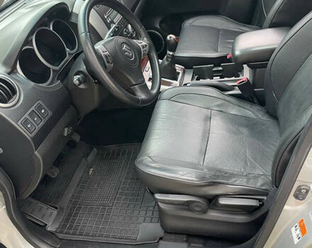 Серый Сузуки Гранд Витара, объемом двигателя 2 л и пробегом 230 тыс. км за 6550 $, фото 11 на Automoto.ua