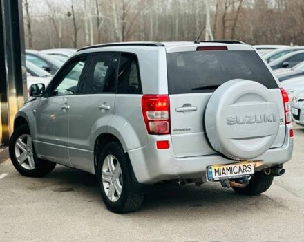 Сірий Сузукі Гранд Вітара, об'ємом двигуна 2 л та пробігом 250 тис. км за 5700 $, фото 7 на Automoto.ua