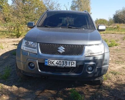 Сірий Сузукі Гранд Вітара, об'ємом двигуна 1.9 л та пробігом 300 тис. км за 3500 $, фото 4 на Automoto.ua
