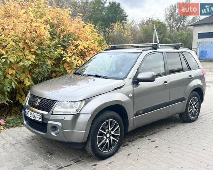 Сірий Сузукі Гранд Вітара, об'ємом двигуна 2 л та пробігом 279 тис. км за 8500 $, фото 18 на Automoto.ua