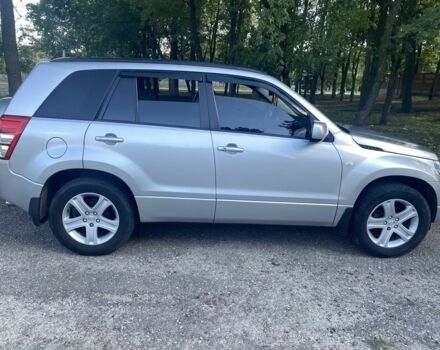 Сірий Сузукі Гранд Вітара, об'ємом двигуна 2 л та пробігом 90 тис. км за 10000 $, фото 3 на Automoto.ua