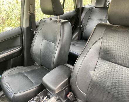 Серый Сузуки Гранд Витара, объемом двигателя 1.9 л и пробегом 260 тыс. км за 4100 $, фото 2 на Automoto.ua