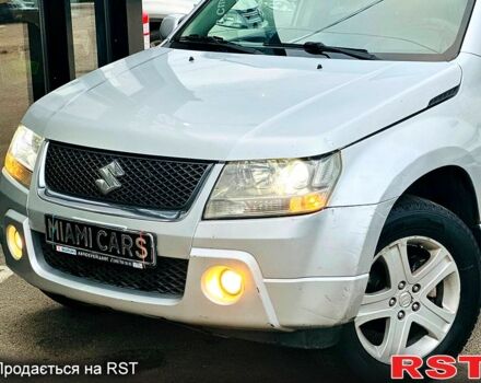 Сірий Сузукі Гранд Вітара, об'ємом двигуна 2 л та пробігом 250 тис. км за 5700 $, фото 3 на Automoto.ua