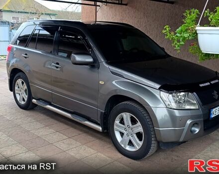 Сірий Сузукі Гранд Вітара, об'ємом двигуна 2 л та пробігом 189 тис. км за 8900 $, фото 3 на Automoto.ua