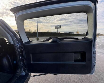 Серый Сузуки Гранд Витара, объемом двигателя 1.9 л и пробегом 180 тыс. км за 6900 $, фото 17 на Automoto.ua