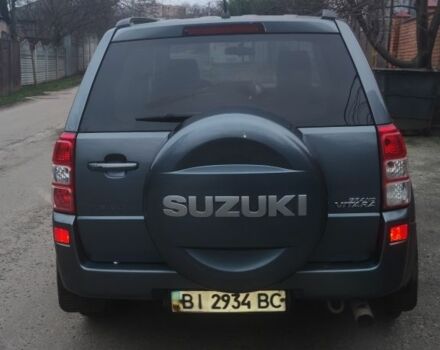 Серый Сузуки Гранд Витара, объемом двигателя 2 л и пробегом 216 тыс. км за 6500 $, фото 2 на Automoto.ua