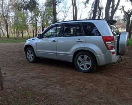 Сірий Сузукі Гранд Вітара, об'ємом двигуна 2 л та пробігом 154 тис. км за 7200 $, фото 1 на Automoto.ua