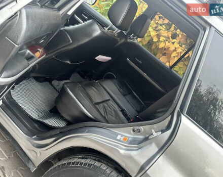 Сірий Сузукі Гранд Вітара, об'ємом двигуна 2 л та пробігом 279 тис. км за 8500 $, фото 22 на Automoto.ua