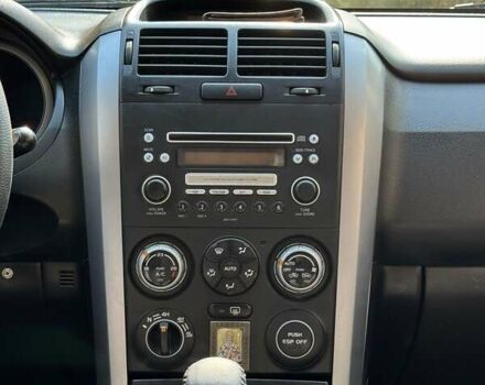 Сірий Сузукі Гранд Вітара, об'ємом двигуна 2 л та пробігом 196 тис. км за 9000 $, фото 12 на Automoto.ua