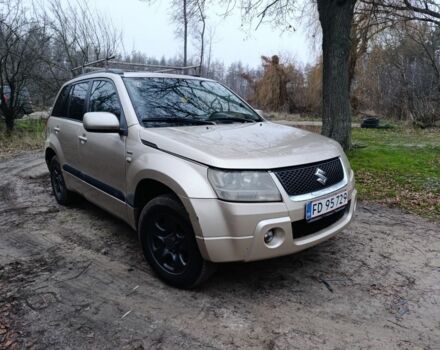 Серый Сузуки Гранд Витара, объемом двигателя 1.9 л и пробегом 333 тыс. км за 3000 $, фото 1 на Automoto.ua