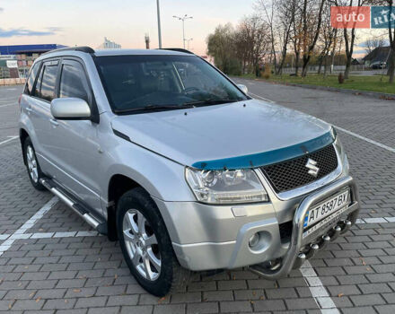 Серый Сузуки Гранд Витара, объемом двигателя 2 л и пробегом 230 тыс. км за 6550 $, фото 1 на Automoto.ua