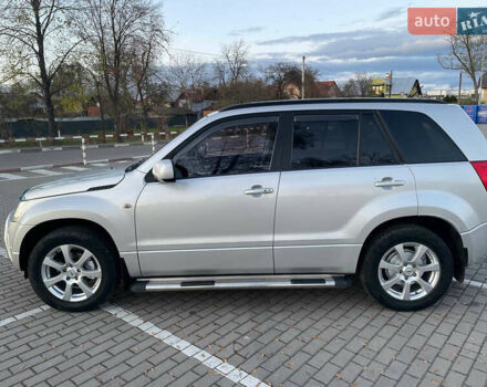 Серый Сузуки Гранд Витара, объемом двигателя 2 л и пробегом 230 тыс. км за 6550 $, фото 10 на Automoto.ua