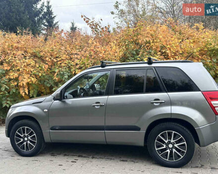 Сірий Сузукі Гранд Вітара, об'ємом двигуна 2 л та пробігом 279 тис. км за 8500 $, фото 15 на Automoto.ua