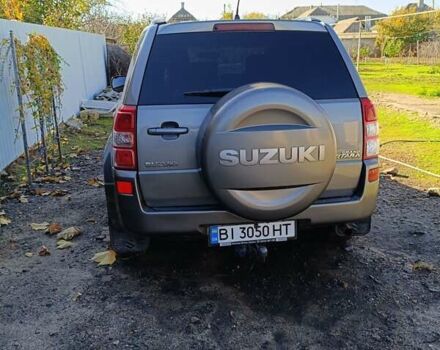 Сірий Сузукі Гранд Вітара, об'ємом двигуна 2 л та пробігом 200 тис. км за 6800 $, фото 4 на Automoto.ua