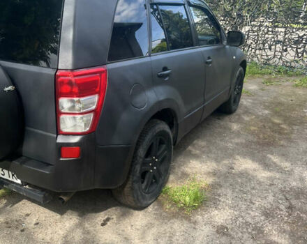 Серый Сузуки Гранд Витара, объемом двигателя 2 л и пробегом 218 тыс. км за 6000 $, фото 4 на Automoto.ua