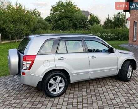 Серый Сузуки Гранд Витара, объемом двигателя 2 л и пробегом 148 тыс. км за 8800 $, фото 8 на Automoto.ua