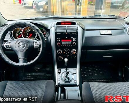 Сірий Сузукі Гранд Вітара, об'ємом двигуна 2 л та пробігом 250 тис. км за 5700 $, фото 8 на Automoto.ua