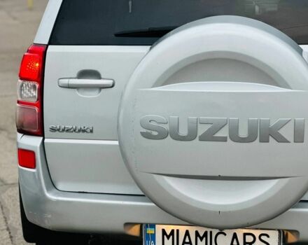 Сірий Сузукі Гранд Вітара, об'ємом двигуна 2 л та пробігом 250 тис. км за 5700 $, фото 3 на Automoto.ua