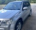 Сірий Сузукі Гранд Вітара, об'ємом двигуна 2 л та пробігом 90 тис. км за 10000 $, фото 1 на Automoto.ua