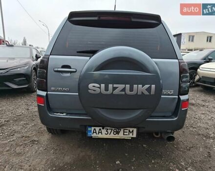 Серый Сузуки Гранд Витара, объемом двигателя 2 л и пробегом 245 тыс. км за 6500 $, фото 5 на Automoto.ua