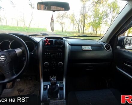 Сірий Сузукі Гранд Вітара, об'ємом двигуна 2 л та пробігом 154 тис. км за 7200 $, фото 5 на Automoto.ua