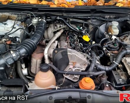 Серый Сузуки Гранд Витара, объемом двигателя 1.9 л и пробегом 275 тыс. км за 4500 $, фото 4 на Automoto.ua