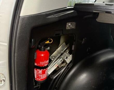 Серый Сузуки Гранд Витара, объемом двигателя 2 л и пробегом 179 тыс. км за 7999 $, фото 10 на Automoto.ua