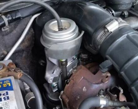 Серый Сузуки Гранд Витара, объемом двигателя 1.9 л и пробегом 275 тыс. км за 4600 $, фото 3 на Automoto.ua