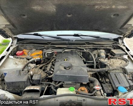 Серый Сузуки Гранд Витара, объемом двигателя 2 л и пробегом 219 тыс. км за 8700 $, фото 11 на Automoto.ua