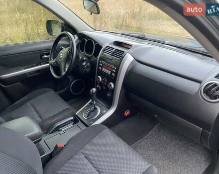 Серый Сузуки Гранд Витара, объемом двигателя 2 л и пробегом 197 тыс. км за 6600 $, фото 18 на Automoto.ua