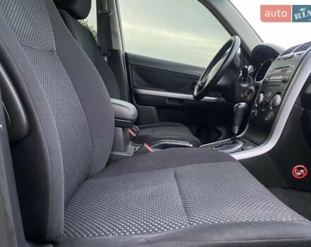 Сірий Сузукі Гранд Вітара, об'ємом двигуна 2 л та пробігом 197 тис. км за 6800 $, фото 16 на Automoto.ua