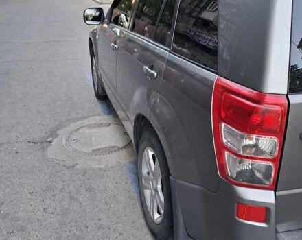 Серый Сузуки Гранд Витара, объемом двигателя 2.74 л и пробегом 168 тыс. км за 8500 $, фото 6 на Automoto.ua