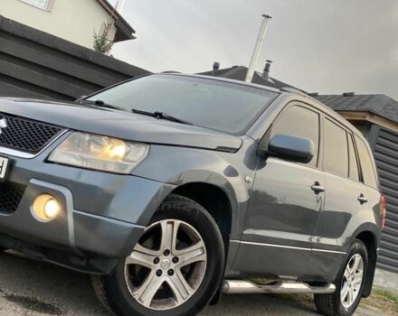 Сірий Сузукі Гранд Вітара, об'ємом двигуна 2 л та пробігом 198 тис. км за 6900 $, фото 7 на Automoto.ua