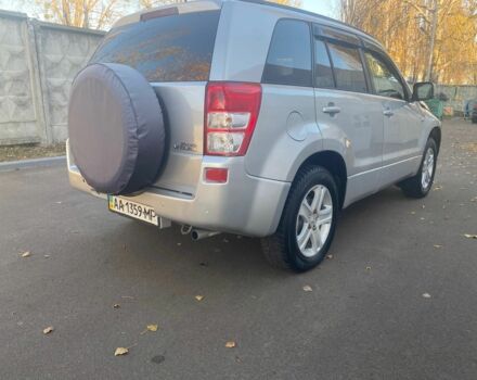Серый Сузуки Гранд Витара, объемом двигателя 2 л и пробегом 250 тыс. км за 6500 $, фото 4 на Automoto.ua