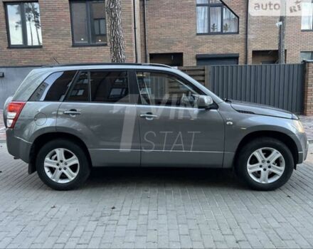 Серый Сузуки Гранд Витара, объемом двигателя 2.7 л и пробегом 202 тыс. км за 8700 $, фото 2 на Automoto.ua