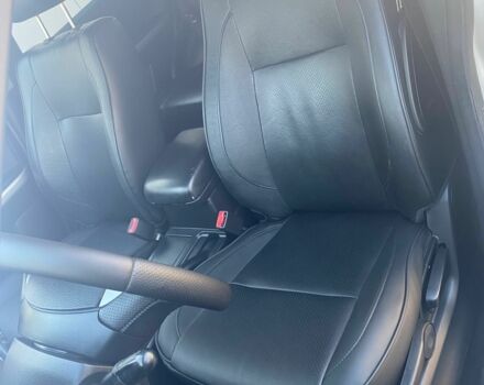 Серый Сузуки Гранд Витара, объемом двигателя 2 л и пробегом 250 тыс. км за 6500 $, фото 9 на Automoto.ua