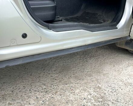 Серый Сузуки Гранд Витара, объемом двигателя 2 л и пробегом 219 тыс. км за 8700 $, фото 3 на Automoto.ua