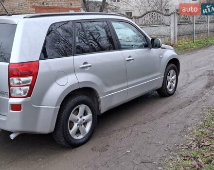 Серый Сузуки Гранд Витара, объемом двигателя 1.87 л и пробегом 248 тыс. км за 6950 $, фото 2 на Automoto.ua