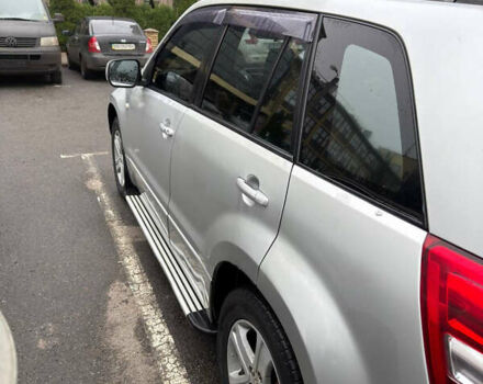 Серый Сузуки Гранд Витара, объемом двигателя 2 л и пробегом 217 тыс. км за 7500 $, фото 4 на Automoto.ua