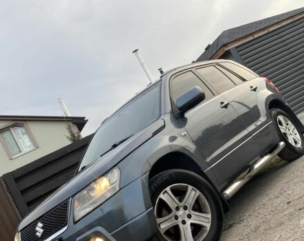 Сірий Сузукі Гранд Вітара, об'ємом двигуна 2 л та пробігом 198 тис. км за 6900 $, фото 2 на Automoto.ua