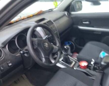 Серый Сузуки Гранд Витара, объемом двигателя 1.9 л и пробегом 275 тыс. км за 4600 $, фото 7 на Automoto.ua