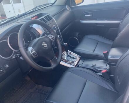 Серый Сузуки Гранд Витара, объемом двигателя 2 л и пробегом 250 тыс. км за 6500 $, фото 6 на Automoto.ua